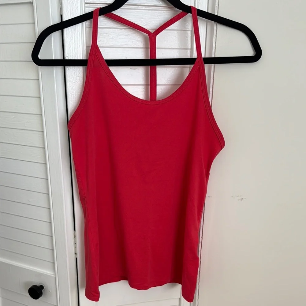 Nike Coral Fitted Tank Top